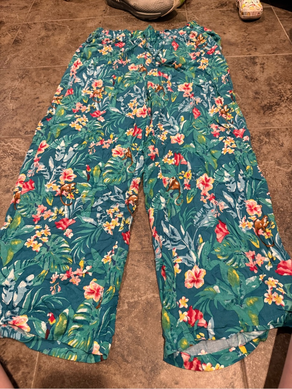 NWOT monkey Teal Floral Pull-On Pants